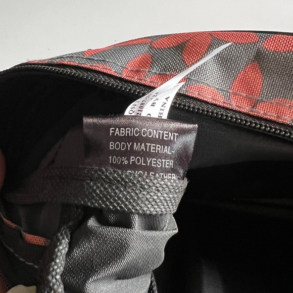 Skyline Mod Floral Carry On Travel Bag - Picture 15 of 16